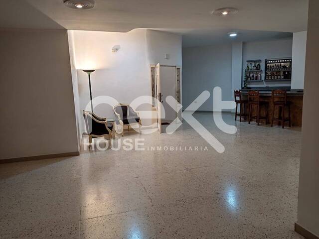 APARTAMENTO para Alquiler en Ciudad Ojeda - 3