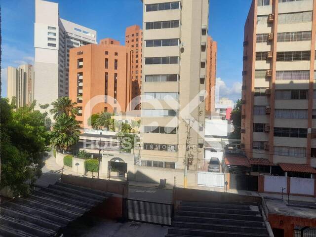APARTAMENTO para Venta en Maracaibo - 4