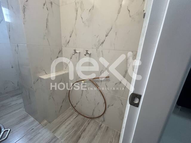 APARTAMENTO para Venta en Ciudad Ojeda - 4