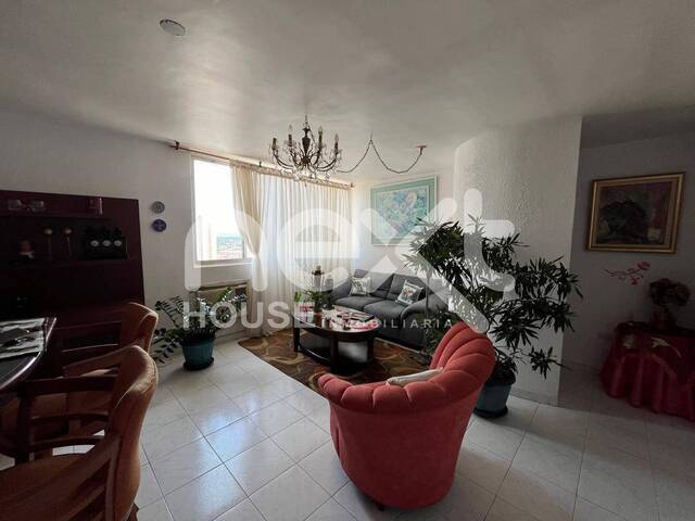 APARTAMENTO para Venta en Maracaibo - 4