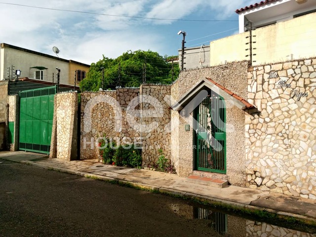 #1515 - APARTAMENTO para Alquiler en Maracaibo - V