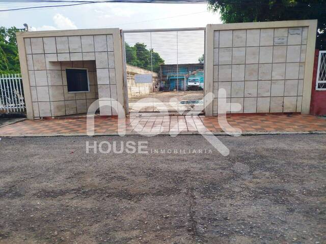 #1534 - CASA COMERCIAL para Venta en Maracaibo - V