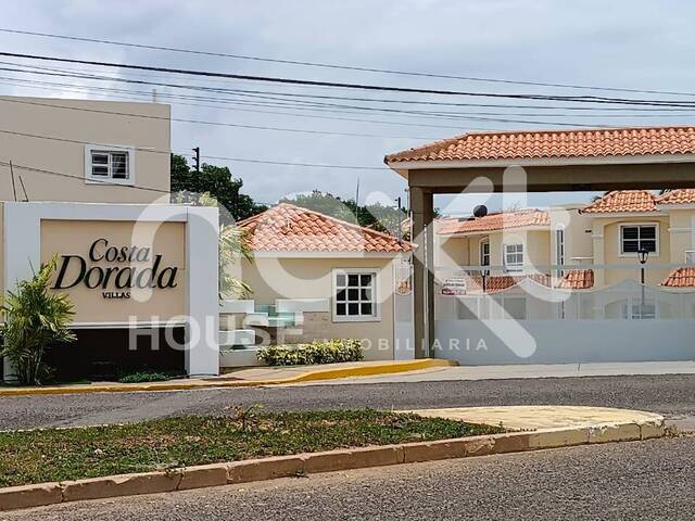 TOWNHOUSE para Venta en Maracaibo - 2