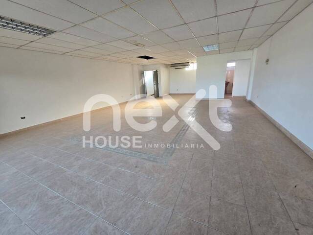 LOCAL COMERCIAL para Alquiler en Ciudad Ojeda - 2