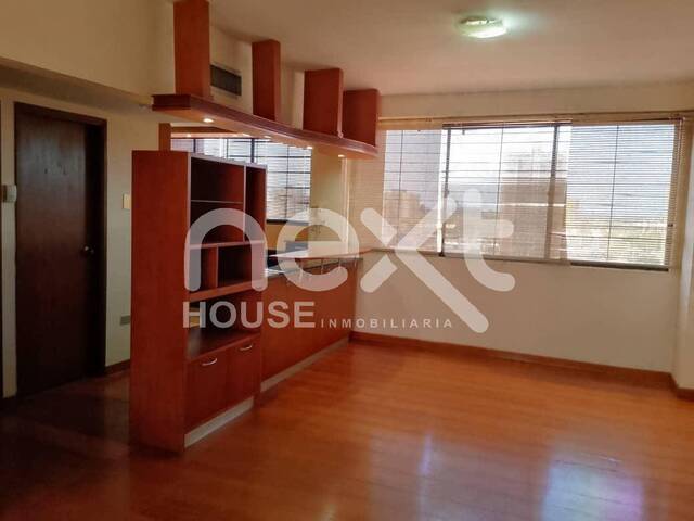 APARTAMENTO para Alquiler en Maracaibo - 4
