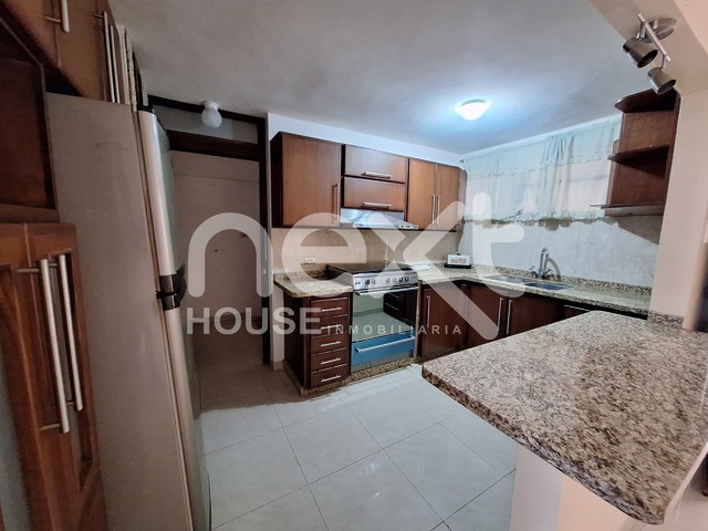 APARTAMENTO para Venta en Ciudad Ojeda - 3