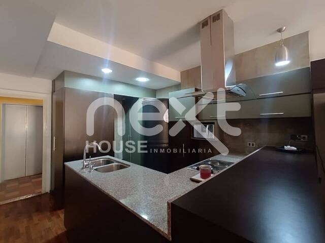 #2416 - APARTAMENTO para Venta en Maracaibo - V