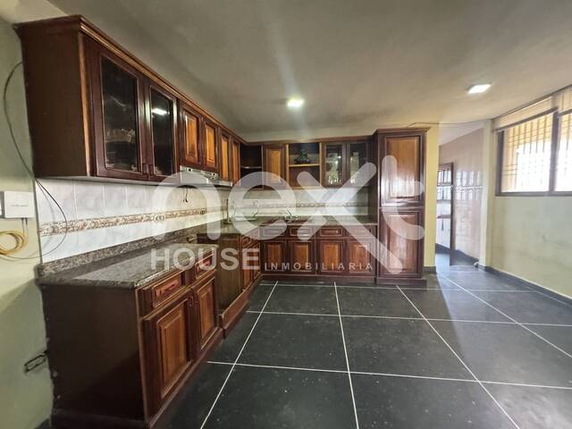 APARTAMENTO para Alquiler en Maracaibo - 3