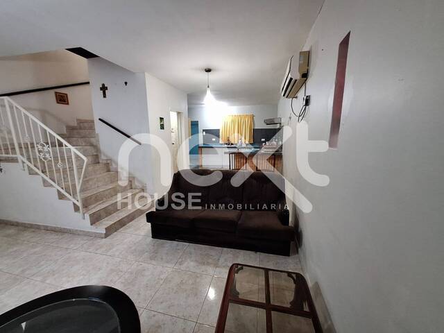 #2446 - TOWNHOUSE para Venta en Ciudad Ojeda - V