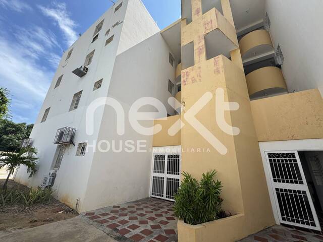 #2448 - APARTAMENTO para Venta en Maracaibo - V