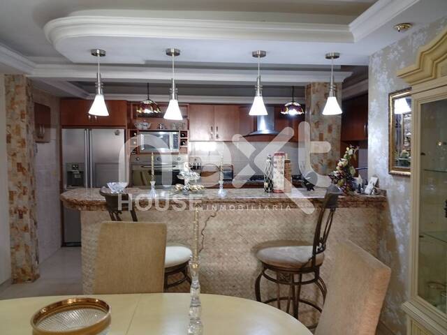 #2512 - TOWNHOUSE para Venta en Ciudad Ojeda - V