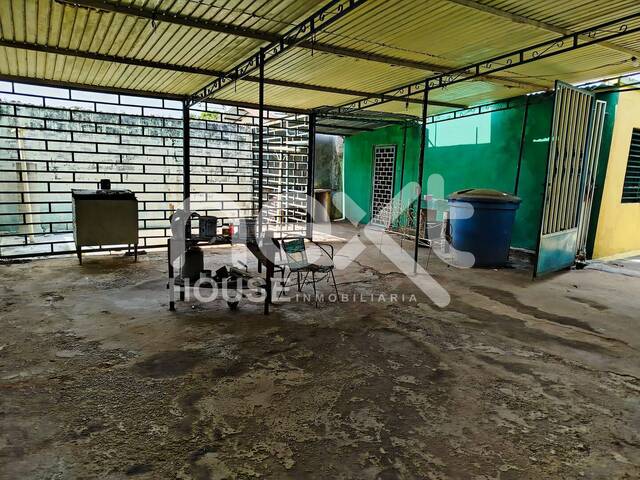 #2553 - CASA COMERCIAL para Venta en Maracaibo - V