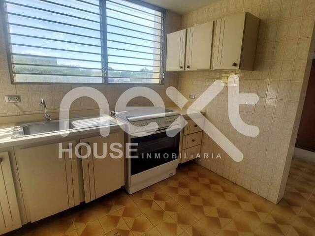 #2642 - APARTAMENTO para Alquiler en Maracaibo - V