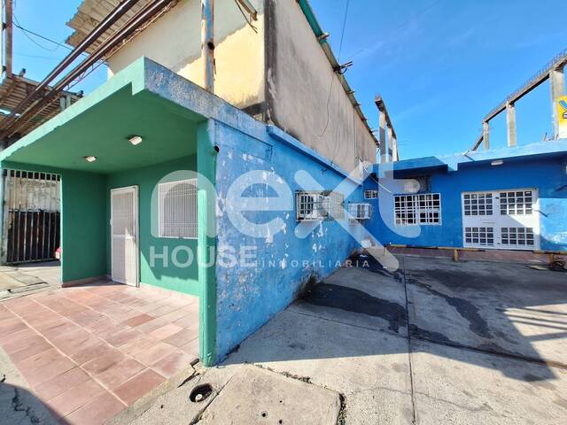 Venta en Avenida Intercomunal - Ciudad Ojeda