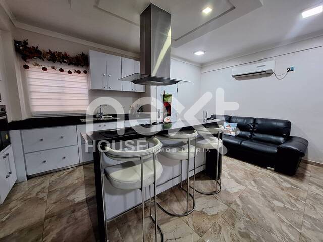 TOWNHOUSE para Venta en Ciudad Ojeda - 2