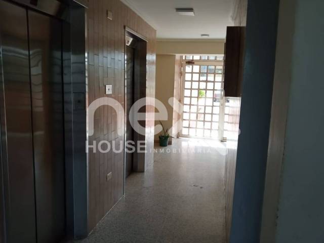 APARTAMENTO para Venta en Maracaibo - 4
