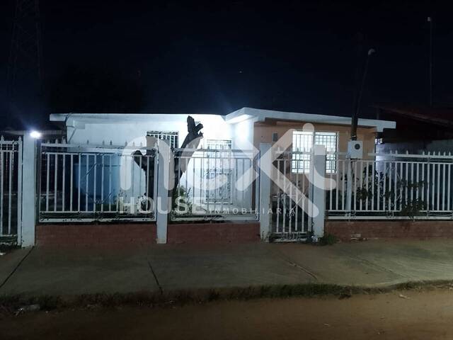 #3584 - CASA para Venta en Maracaibo - V
