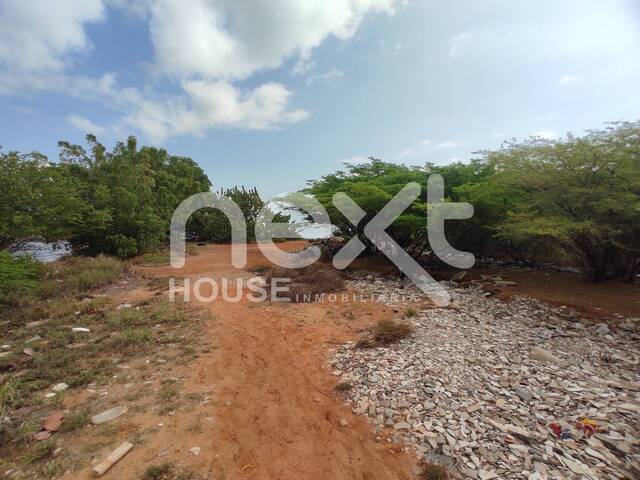 #3676 - TERRENO para Venta en Maracaibo - V
