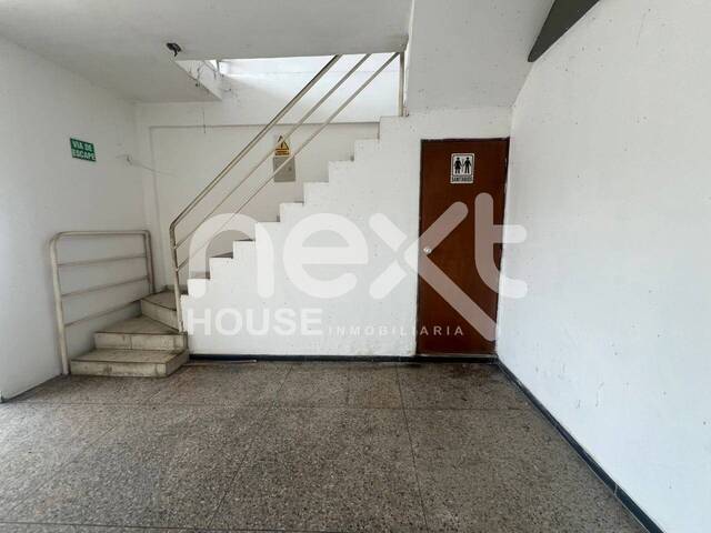 LOCAL COMERCIAL para Alquiler en Ciudad Ojeda - 3