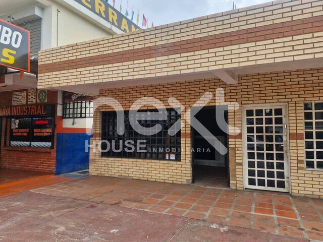 #3869 - LOCAL COMERCIAL para Alquiler en San Francisco - V
