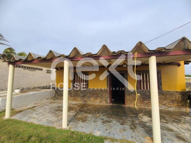 #3878 - CASA para Venta en Falcón - I