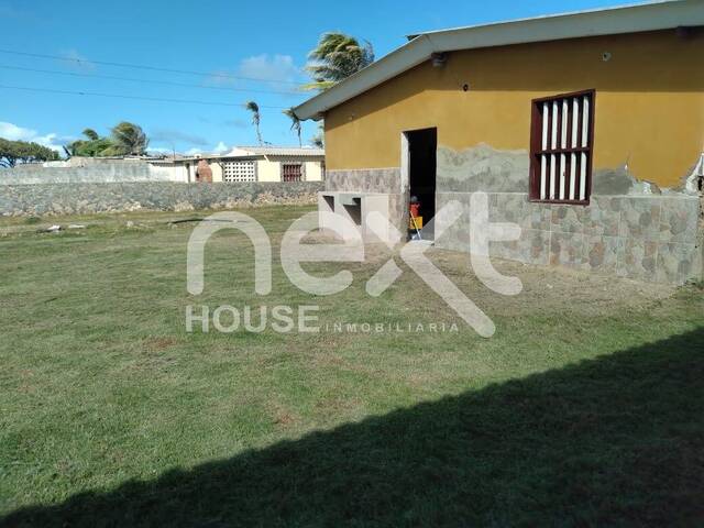 #3878 - CASA para Venta en Falcón - I