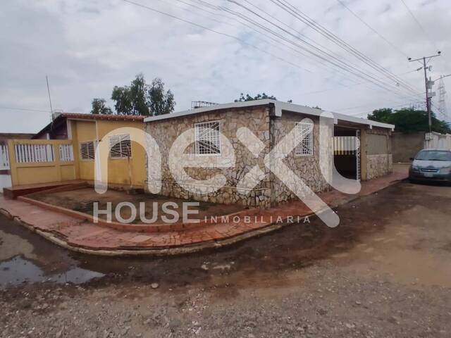 #3721 - CASA para Venta en Maracaibo - V