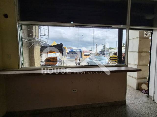 LOCAL COMERCIAL para Alquiler en Cabimas - 3