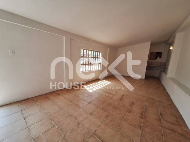 LOCAL COMERCIAL para Alquiler en Ciudad Ojeda - 2