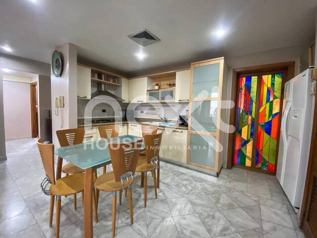 #4237 - APARTAMENTO para Alquiler en Maracaibo - V
