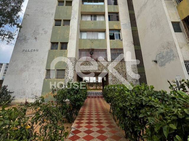 #4288 - APARTAMENTO para Venta en Maracaibo - V