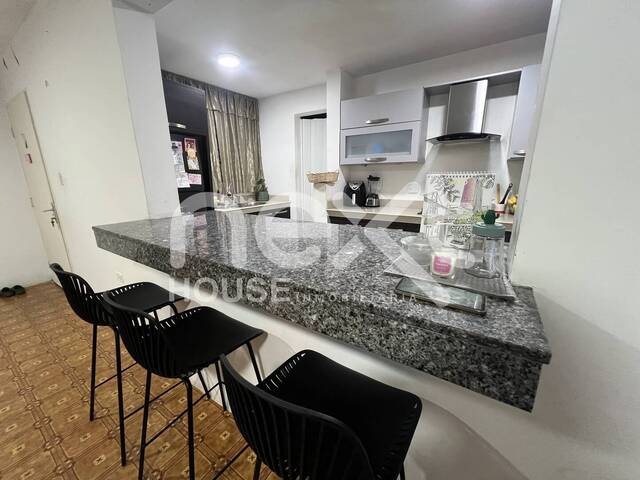 #4290 - APARTAMENTO para Venta en Maracaibo - V
