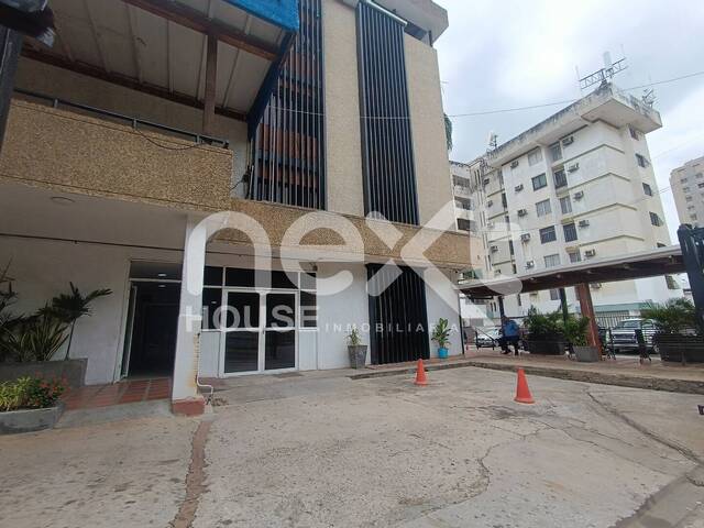 #4329 - CONSULTORIO para Alquiler en Maracaibo - V