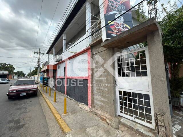 #4323 - CASA COMERCIAL para Venta en Maracaibo - V