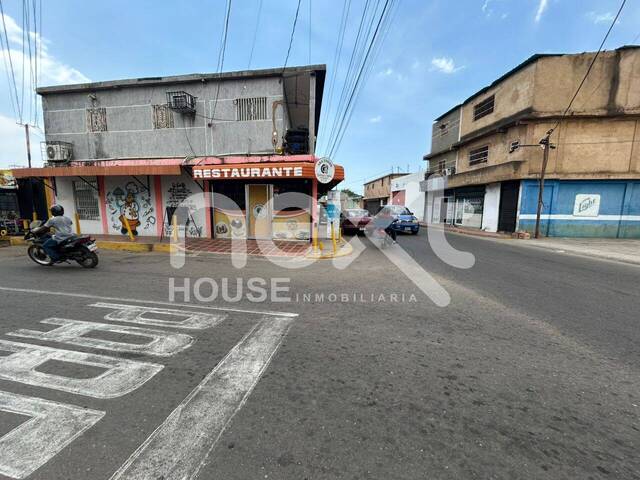 #4323 - CASA COMERCIAL para Venta en Maracaibo - V