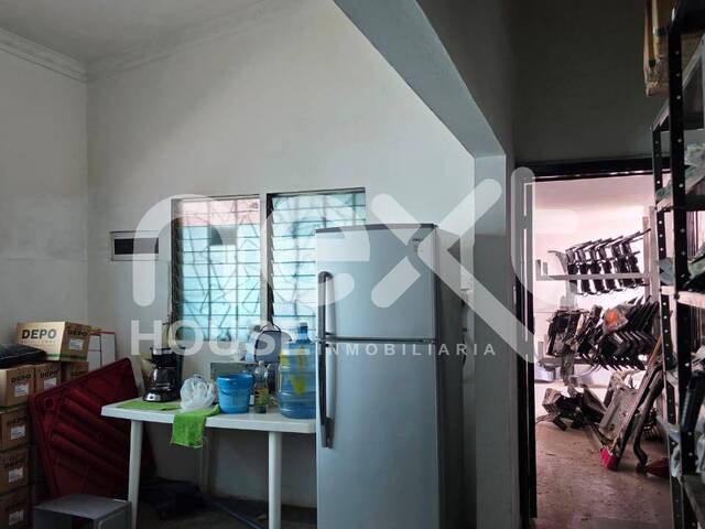 #4346 - LOCAL COMERCIAL para Venta en Maracaibo - V