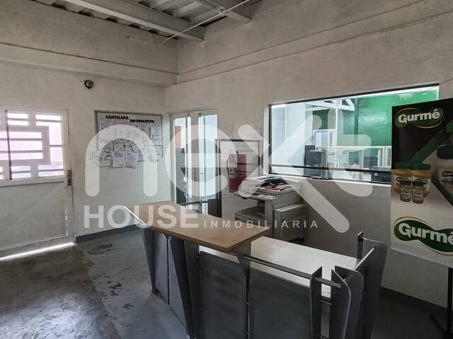 #4342 - EDIFICIO COMERCIAL para Venta en Maracaibo - V