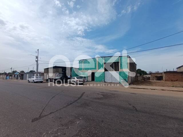 #4421 - GALPÓN para Venta en Maracaibo - V