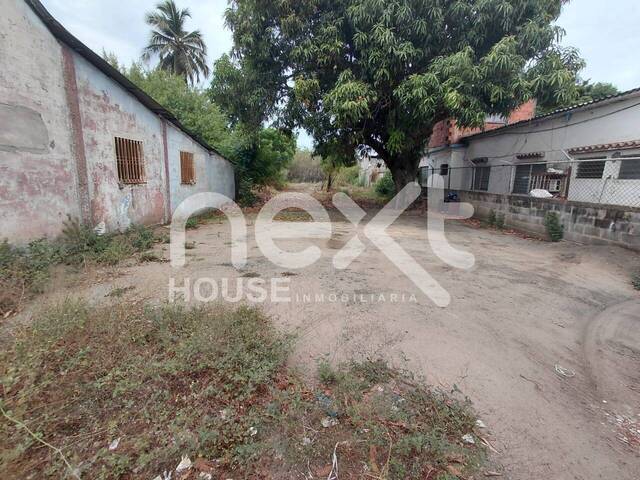 #4454 - TERRENO para Venta en Cabimas - V