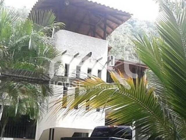 #4460 - CASA para Venta en Trujillo - T