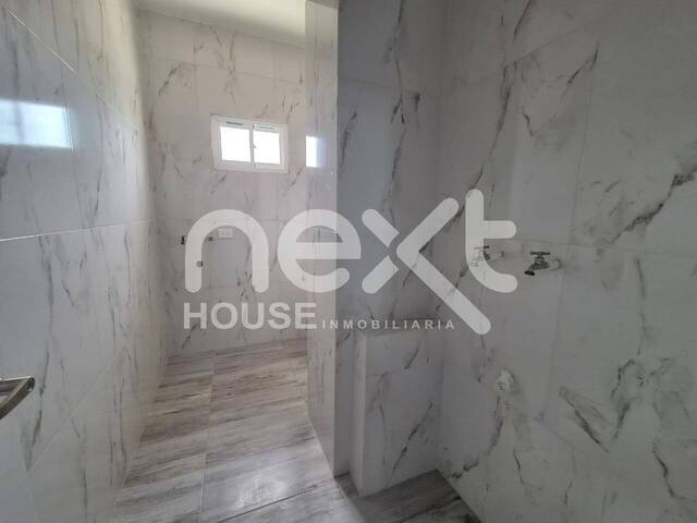 APARTAMENTO para Alquiler en Ciudad Ojeda - 5