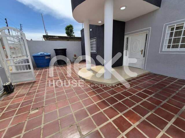 CASA para Alquiler en Ciudad Ojeda - 3