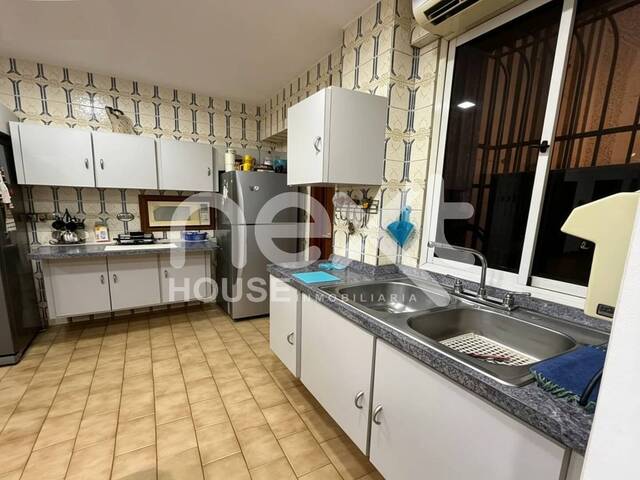 APARTAMENTO para Venta en Maracaibo - 4