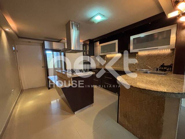 #4528 - TOWNHOUSE para Venta en Maracaibo - V