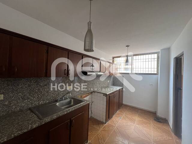 #4542 - APARTAMENTO para Venta en Maracaibo - V