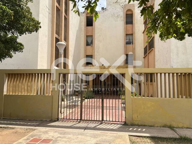 #4542 - APARTAMENTO para Venta en Maracaibo - V