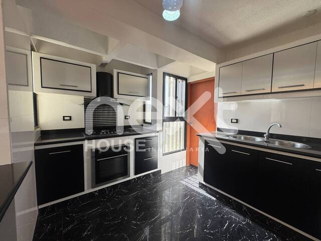 #4598 - APARTAMENTO para Alquiler en Maracaibo - V