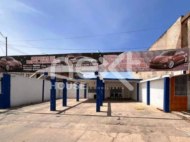 #4617 - LOCAL COMERCIAL para Venta en Maracaibo - V