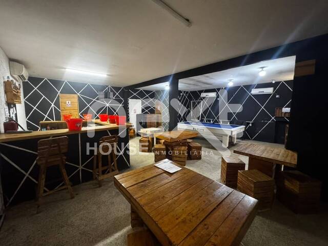 #4643 - CASA COMERCIAL para Venta en San Francisco - V