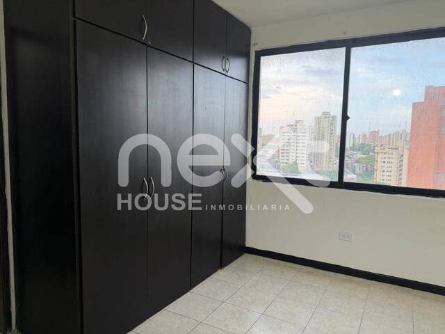 APARTAMENTO para Venta en Maracaibo - 4